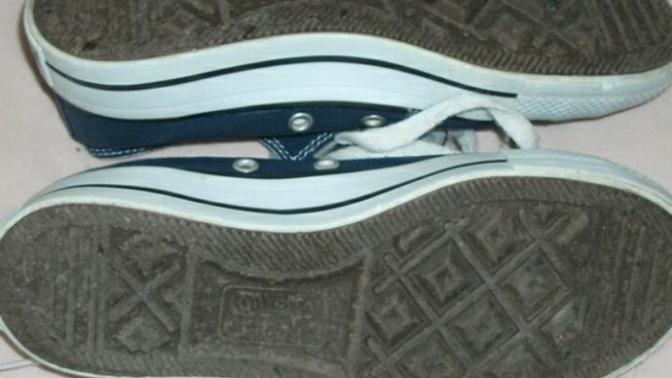 Bu converse orjinal mi, anlayan birileri var mi?