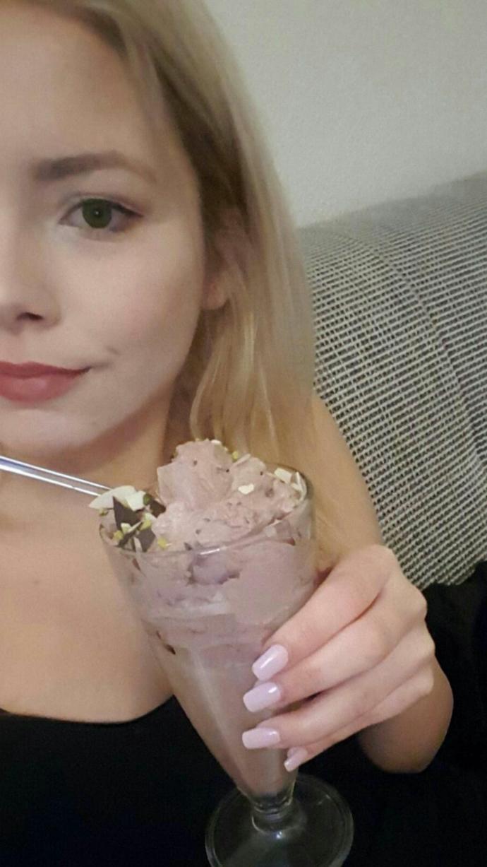 Bakin ne yiyorum vegan nasil gözükiyor:)?