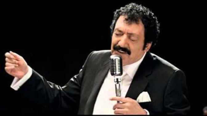 'karadır kaşların ferman yazdırır bu ask benı dıyar dıyar gezdırır' dedıgınız bırı oldu mu?