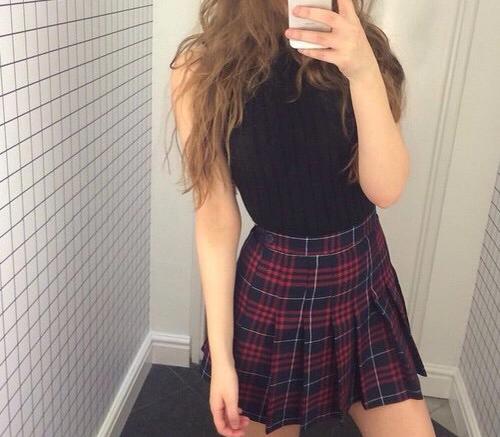 Eteklerden hangisi yardımcı olur musunuz😻?