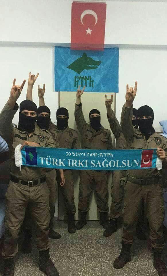 Ülkücü erkekler bana çok çekici geliyorlar. Neden sizce?