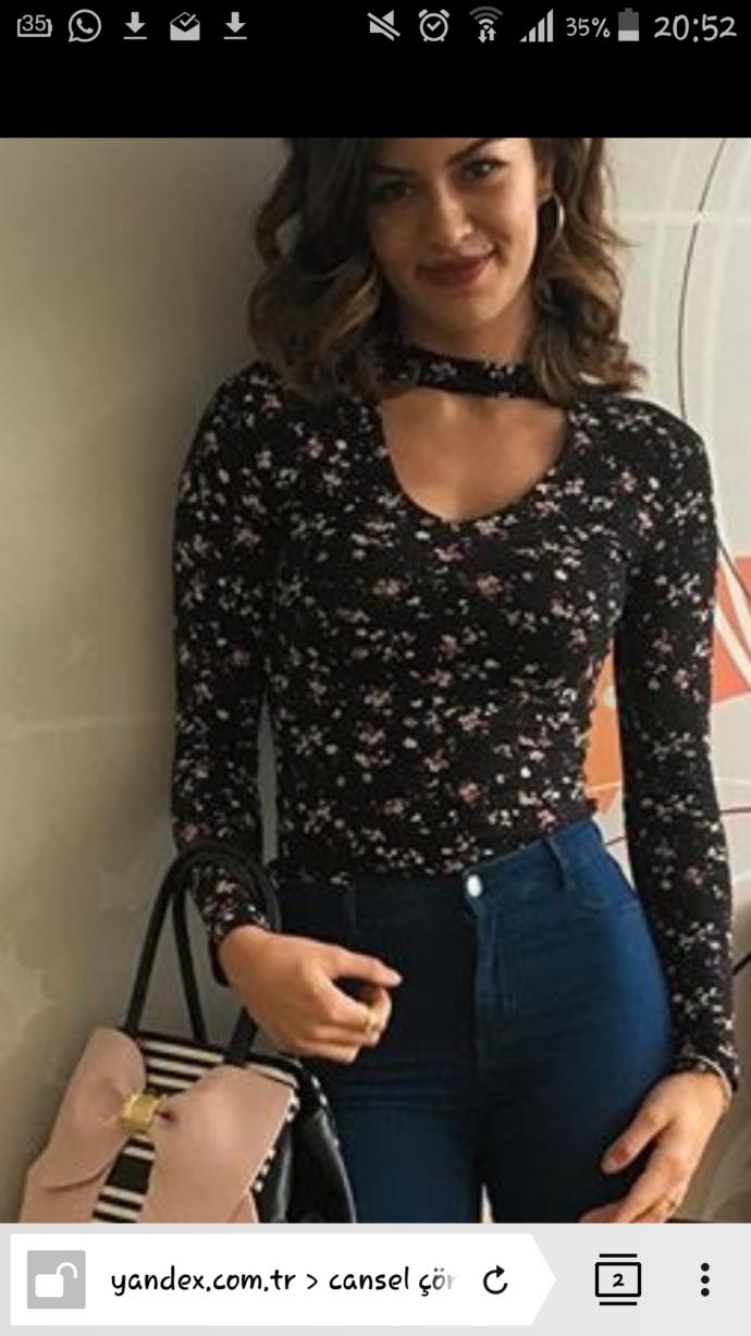 Kızlarda dudak üstü piercing?