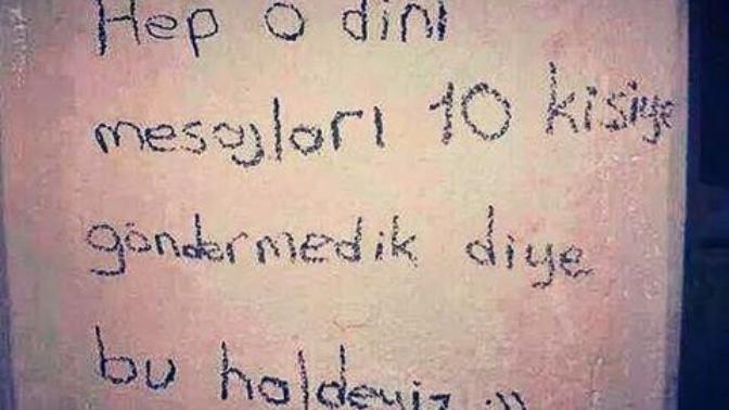 Hep o dini mesajları 10 kişiye göndermedik diye mi bu haldeyiz🙈☺️?