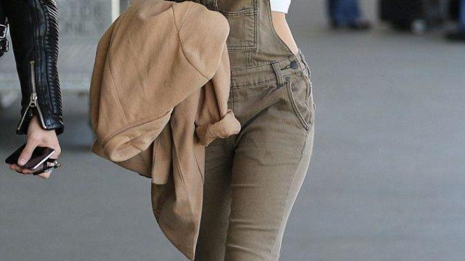 Uzun torso ve kısa bacaklar kötü mü duruyor?
