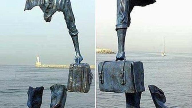 Görmezden gelmek ne sevgiye ne de aşka yaraşıyor, sizce de öyle değil mi?