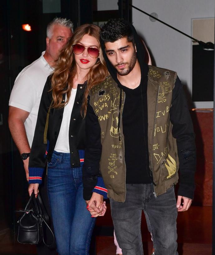 Zigi Mi, Zaylor Mı?