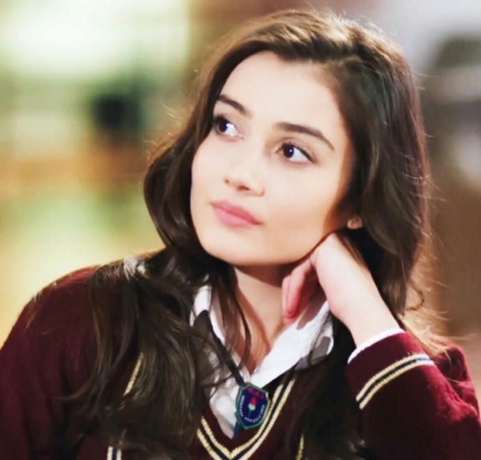 Sevda Erginci mi Simay Barlas mı?