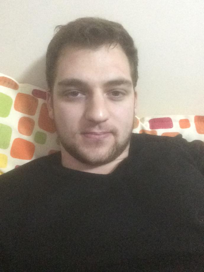 Göründüğü gibi değilsin ne demek?