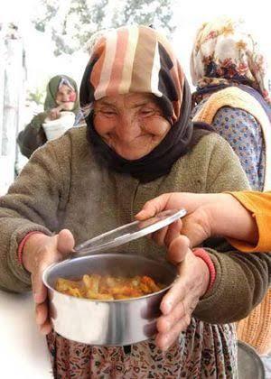En son ne zaman bir fakir, yoksul giydirdiniz?