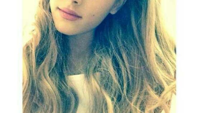 Ariana Grande mi? Selena Gomez mi?