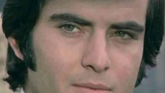 Eskilerde ki gibi Sinekkaydı traş olan Erkekleri gözler arıyor mu?