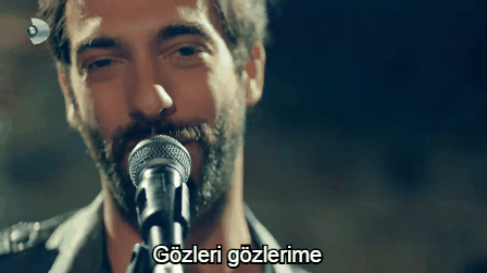 Araştırmalara göre; kadınlar, kalın ve sert sesli erkekleri daha çekici buluyor!  Peki fiziksel olarak neye önem veriyorlar ?
