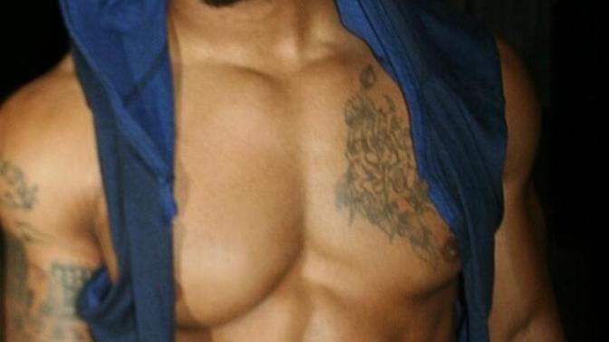 Siyahi erkeklerin vücutları neden bu kadar seksi?