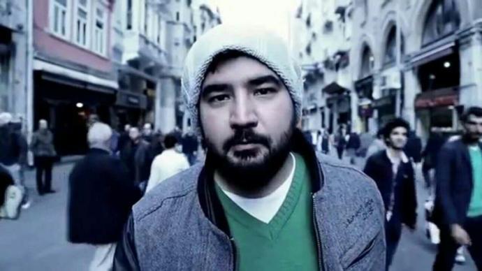 Hangisi daha yakışıklı ??