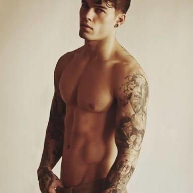 Stephen James'e 10 Üzerinden Kaç Puan Verirsiniz?