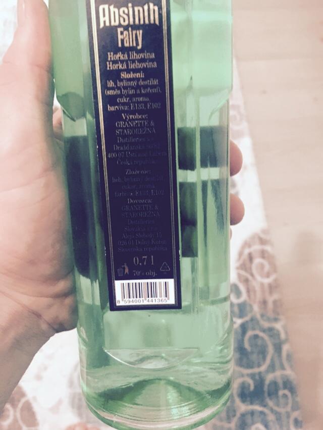 Arkadaşlar yeşil peri içen var mı aranızda ?