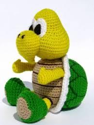 Oğluma amigurumi kaplumbağa ördürücem. Bu iki seçenek arasında kaldım. Sizce hangisi? 