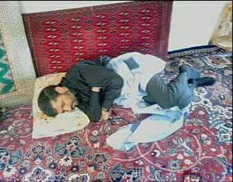 Bir dönem iran cumhurbaşkanlığı yapan Ahmedi nejad bakın nasıl bir yaşam biçimi seçmiş?