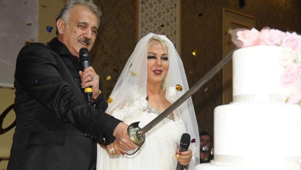Safiye Soyman ve Faik Öztürk'ün evlilik şovu! 