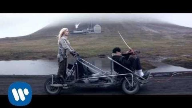 Neden Clean bandit - Come over şarkısı ezan ile başlıyor olabilir?