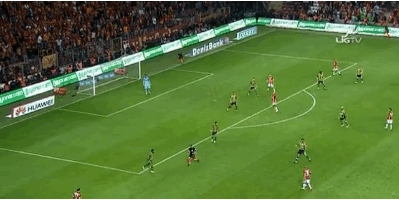 Erkekler, Alex mi,Sneijder mi?