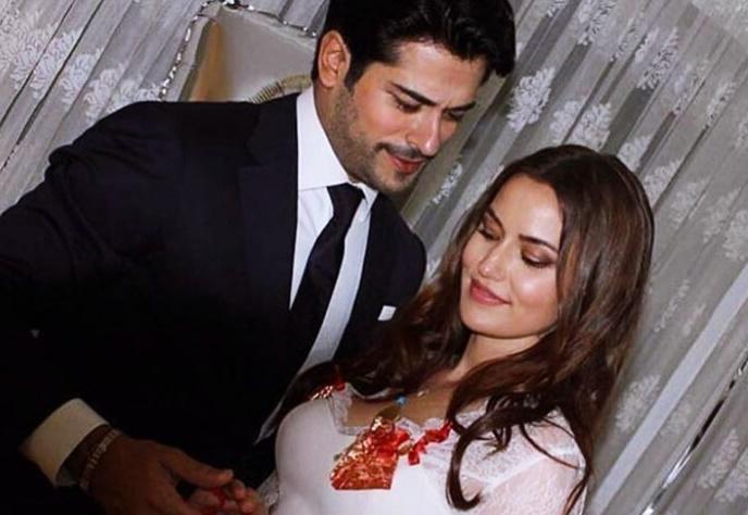 Bir de kız istemek mi kaldı dersiniz! Burak Özçivit, Fahriye Evcen'i ailesinden istemeye gitti. Var mı kız istemeye karşı olan?