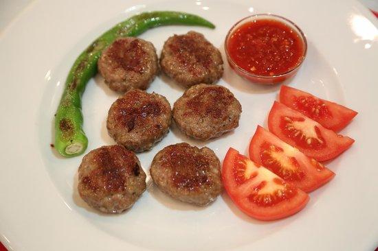 Uzunköprü köftesi nasıl ?