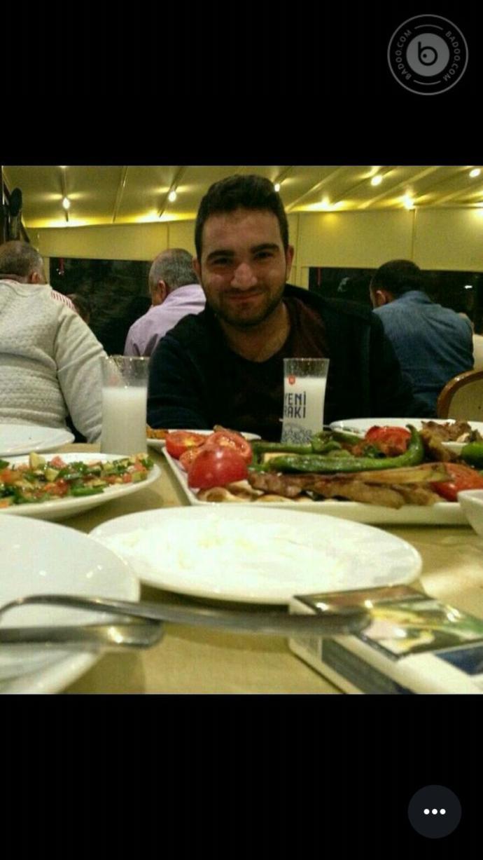 Arkadaşlar rakıyı sevmeyen  var mı ?