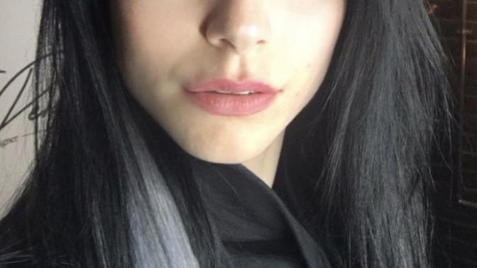 Merve Boluğur bir bana mı itici geliyor acaba?