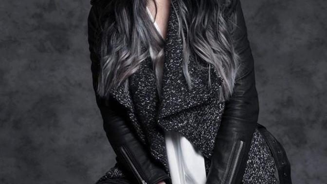 Hangisi Güzel Nikki Bellamı Paige Mi Natalyamı Brie Bellamı?