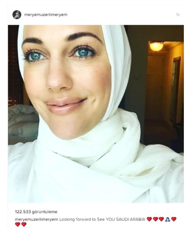 Meryem Uzerli başörtüsü takıp Arabistan'a gideceğini söylemiş. Son dakika kapanan ünlüleri samimi buluyor musunuz?