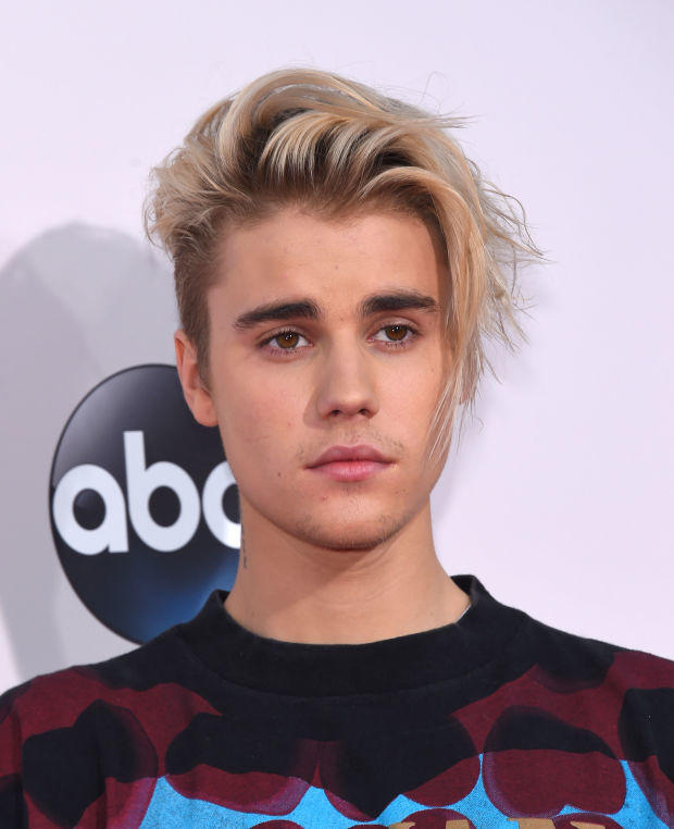 Sizce Justin Bieber hangi tarzıyla daha iyi ?