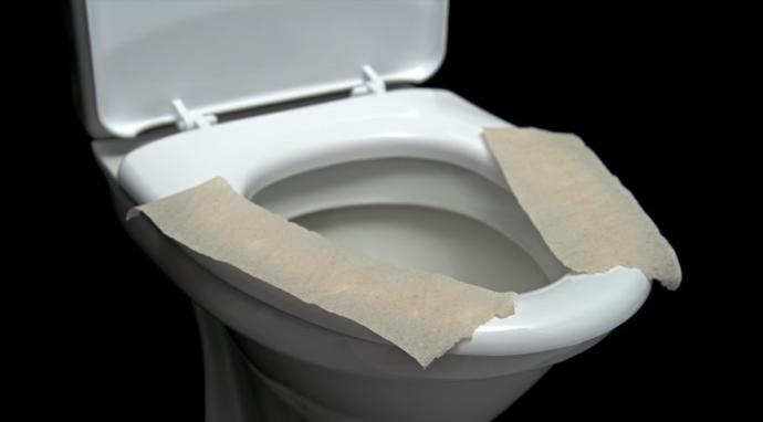 Klozet kullanırken, kapağa tuvalet kağıdı serer misiniz ?