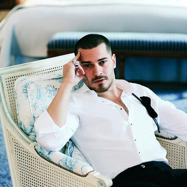 Çağatay Ulusoy mu ? Şükrü Özyıldız mı ? 
