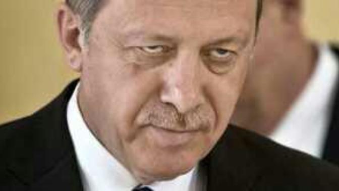 Katil bebek Chucky ve RTE kapışsa kim döver?