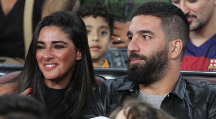 Arda Turan ve Aslıhan Doğan aşkı yeniden alevlendi! Eski sevgilinizden size yeni sevgili/eş olur mu?