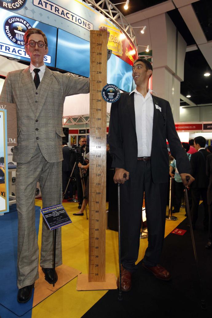 2 metre 72 cm olan adam hakkında ne düşünüyorsunuz?