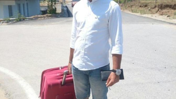 Kızlar, Kızlar bir esmer erkek te bu kombin nasıl olmuş?