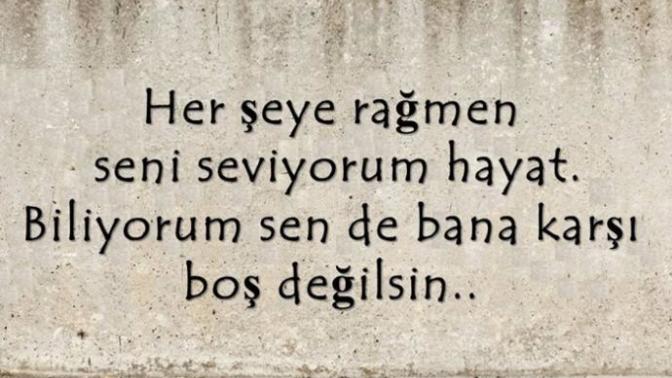 Günaydın. Hayat herşeye rağmen yaşamaya değer mi?