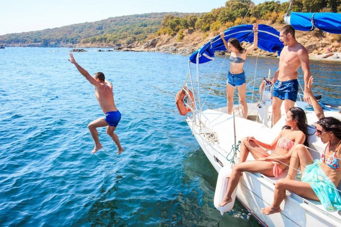 Tatile hangi tur şirketi ile gitmeliyiz?