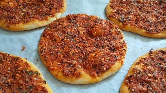 Öğrenci evinde yapılabilecek pratik, ucuz yemekler nelerdir?