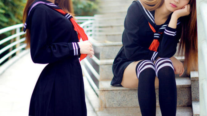 Kızlar, Japon kızlar gibi giyinen var mı?