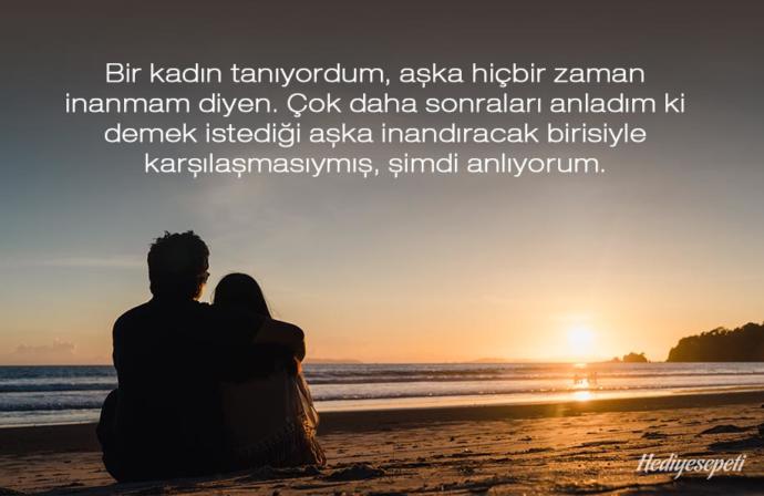 Uzaktan seven erkek nasıl davranır?