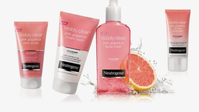 Neutrogena pembe greyfurt yüz temizleme jelini kullananlar var mı?