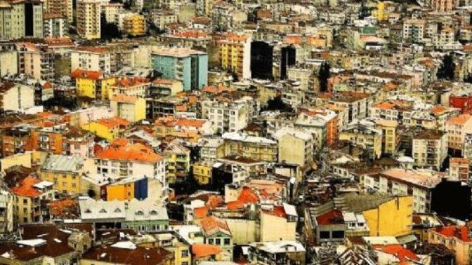 İstanbul sizce imar yönünden neden plansız gelişti?