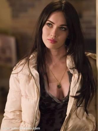 Megan Fox gelmiş geçmiş en guzel kadınlardan biri değil mi sizce?