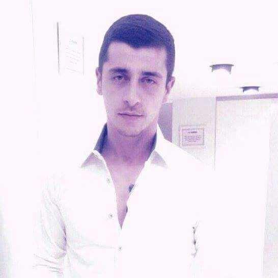 yakışıklımıyım yoksa çirkin mi??