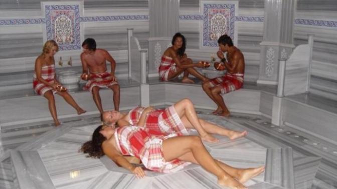 Karışık hamamlara bakış açınız? Eşinizle  ya da  sevgilinizle karışık hamama gider miydiniz?
