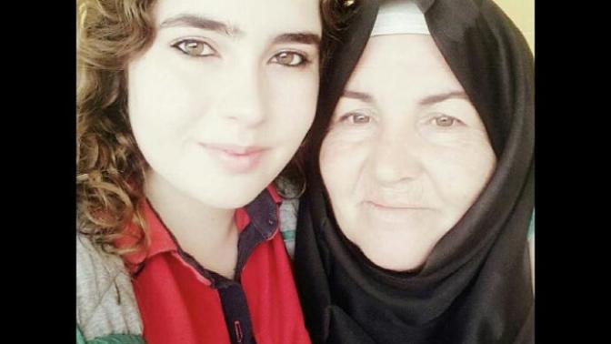 Annemle birbirimize benziyor muyuz?