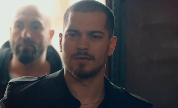 Çağatay Ulusoy mu ? Tolga Sarıtaş mı ? 